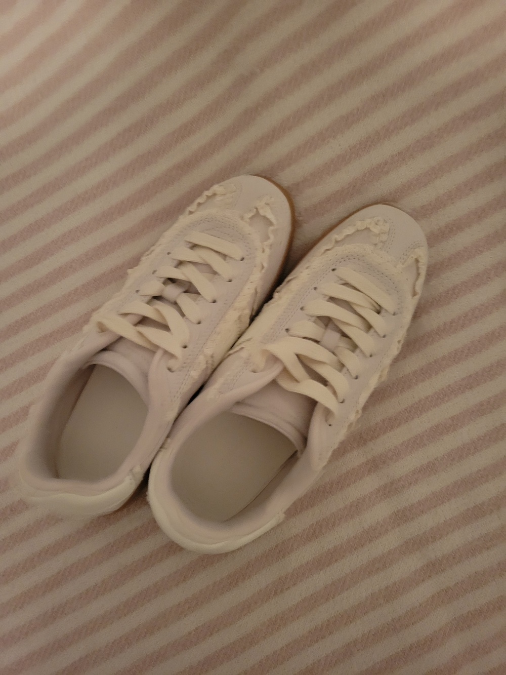 Target Women's White Lace-Trim Low-Top Sneakers